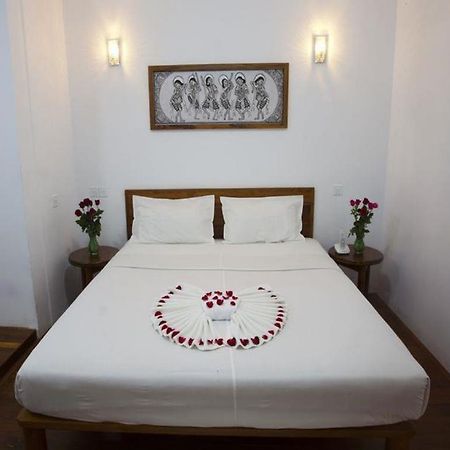 New Wave 1 Guesthouse Bagan Exterior foto